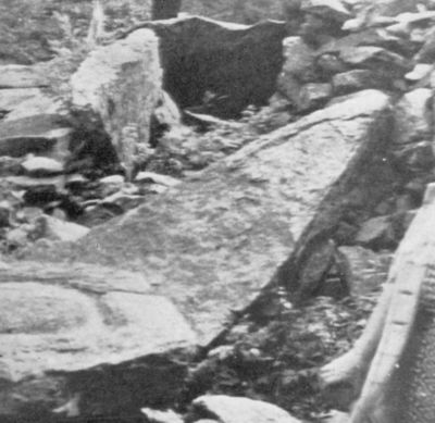 America's Stonehenge - Large prehistoric quarried stone