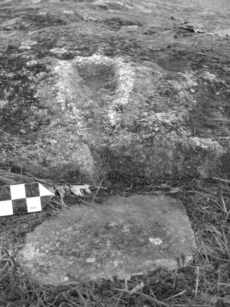 Pecked Native American Groove America's Stonehenge